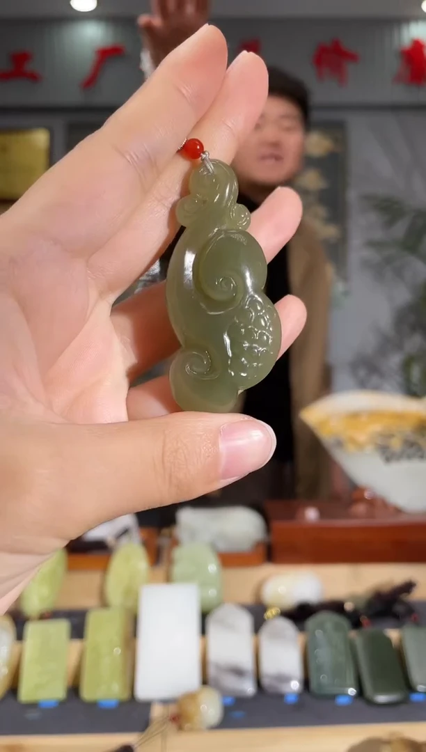 【闪购商品】和田玉颈饰未镶嵌拍一发一 多样性发货