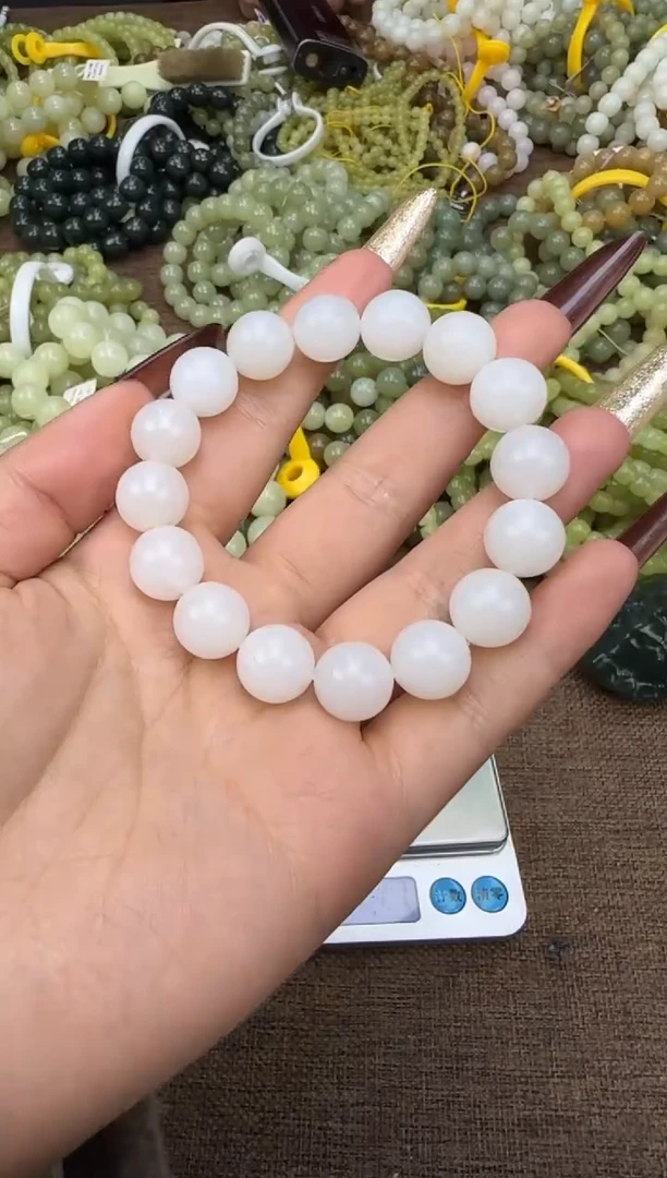 未镶嵌手串和田玉手串