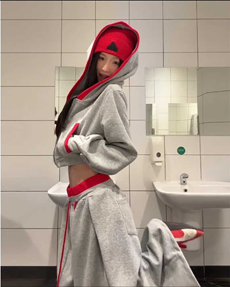 秋季松弛感时尚简约大兜帽短款卫衣+打褶宽松抽绳卫裤套装 TZ0003