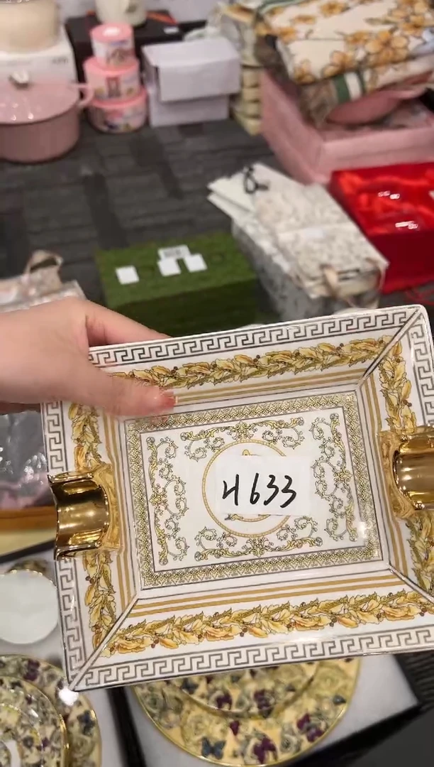 【闪购商品】杯H633--------------