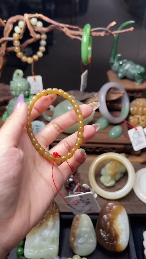 手串未镶嵌和田玉卡6且末金山糖 极限弧9002005