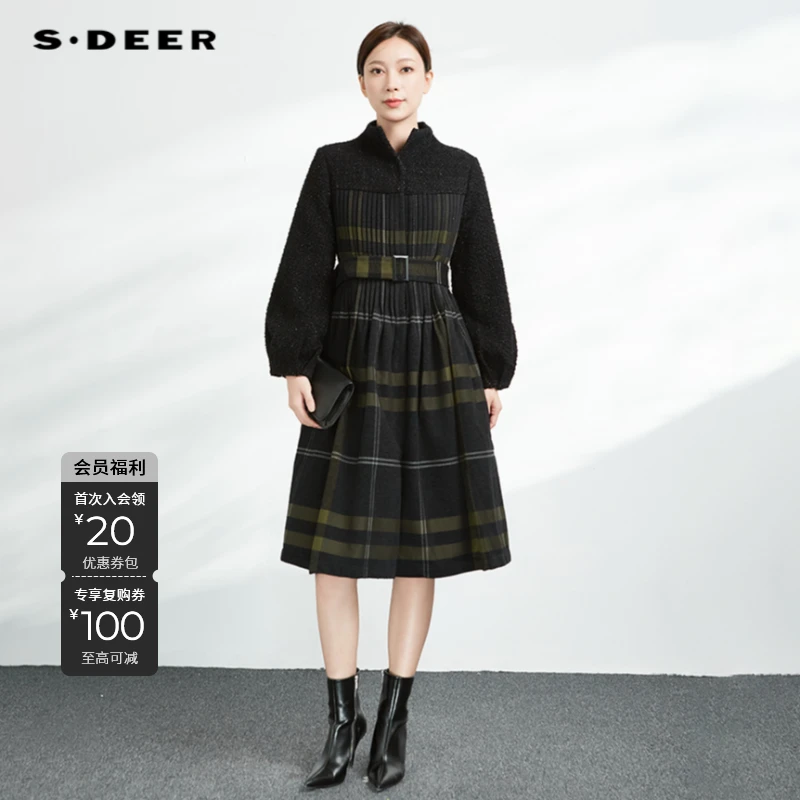 S·DEER圣迪奥女装精致复古时尚拼接高端轻奢气质羽绒服S234Z2430