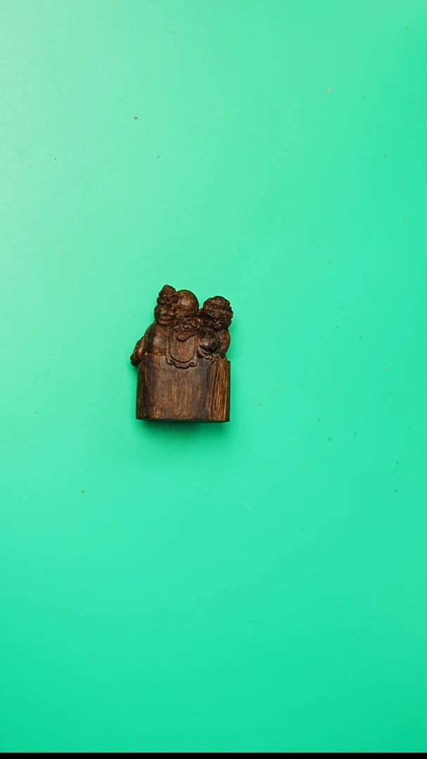 沉香摆件越南芽庄沉水黑棋楠子母狮子摆件13.5g   03234