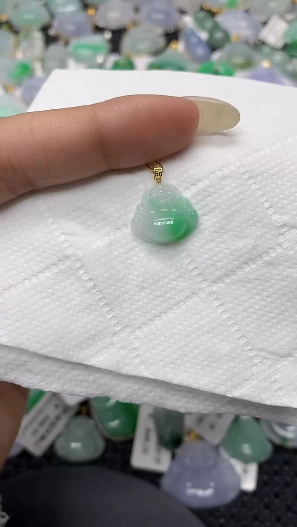 颈饰18K金镶嵌翡翠11111111111