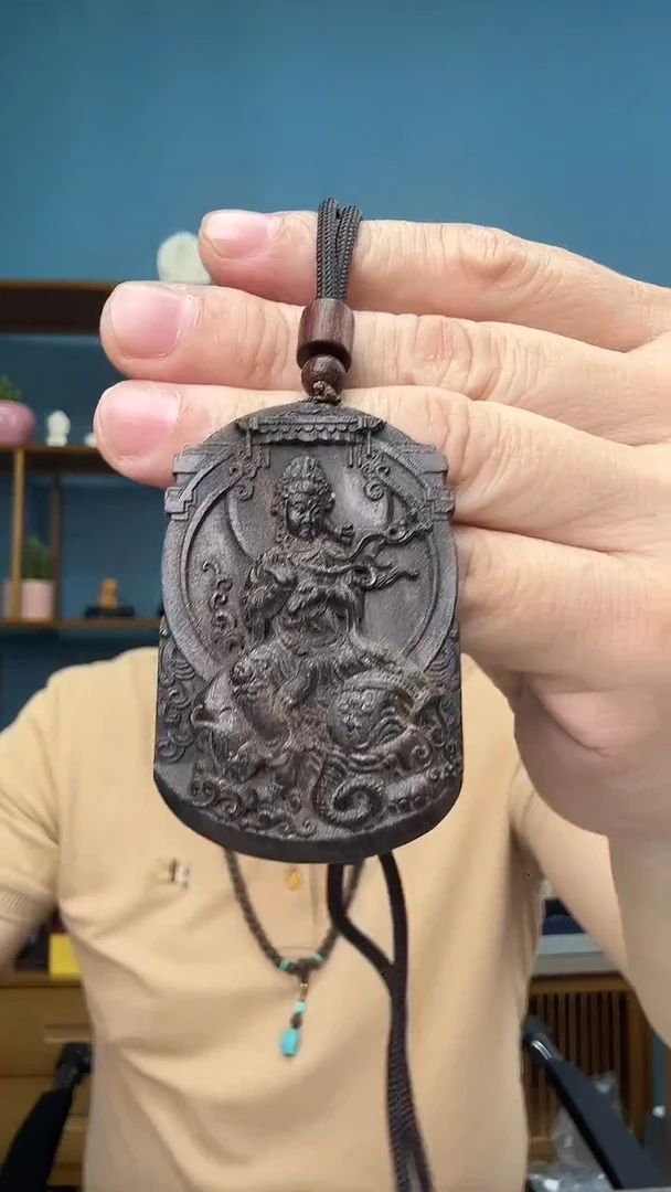 未镶嵌琥珀裸石51（有瑕介意勿拍）