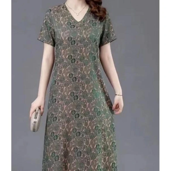 [玫瑰花]新款玫瑰时尚提花连衣裙大码复古气质显瘦印花