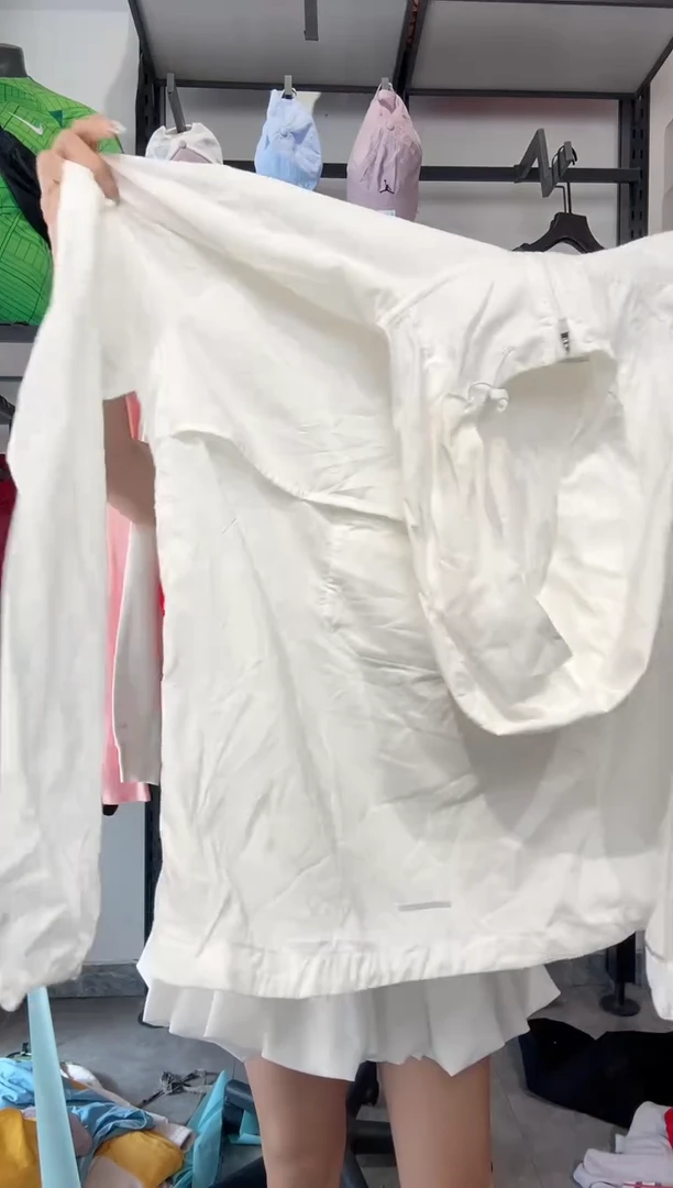 1273 编码 瑕疵款直播间过款为准 尺码M