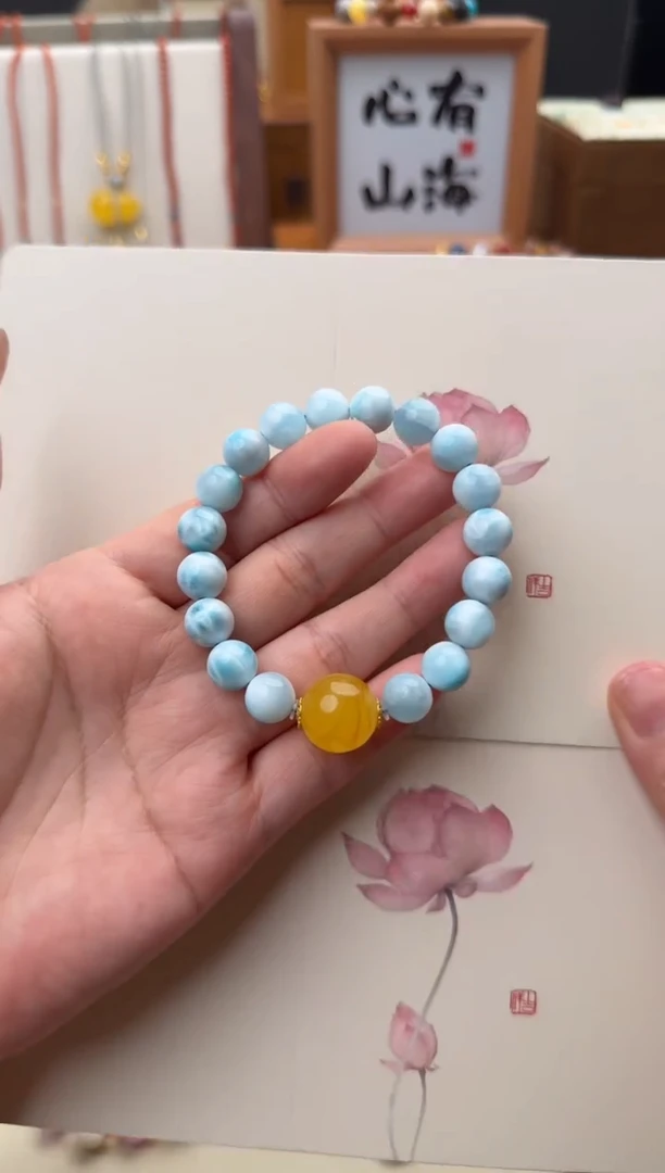 未镶嵌手链钠长石玉1