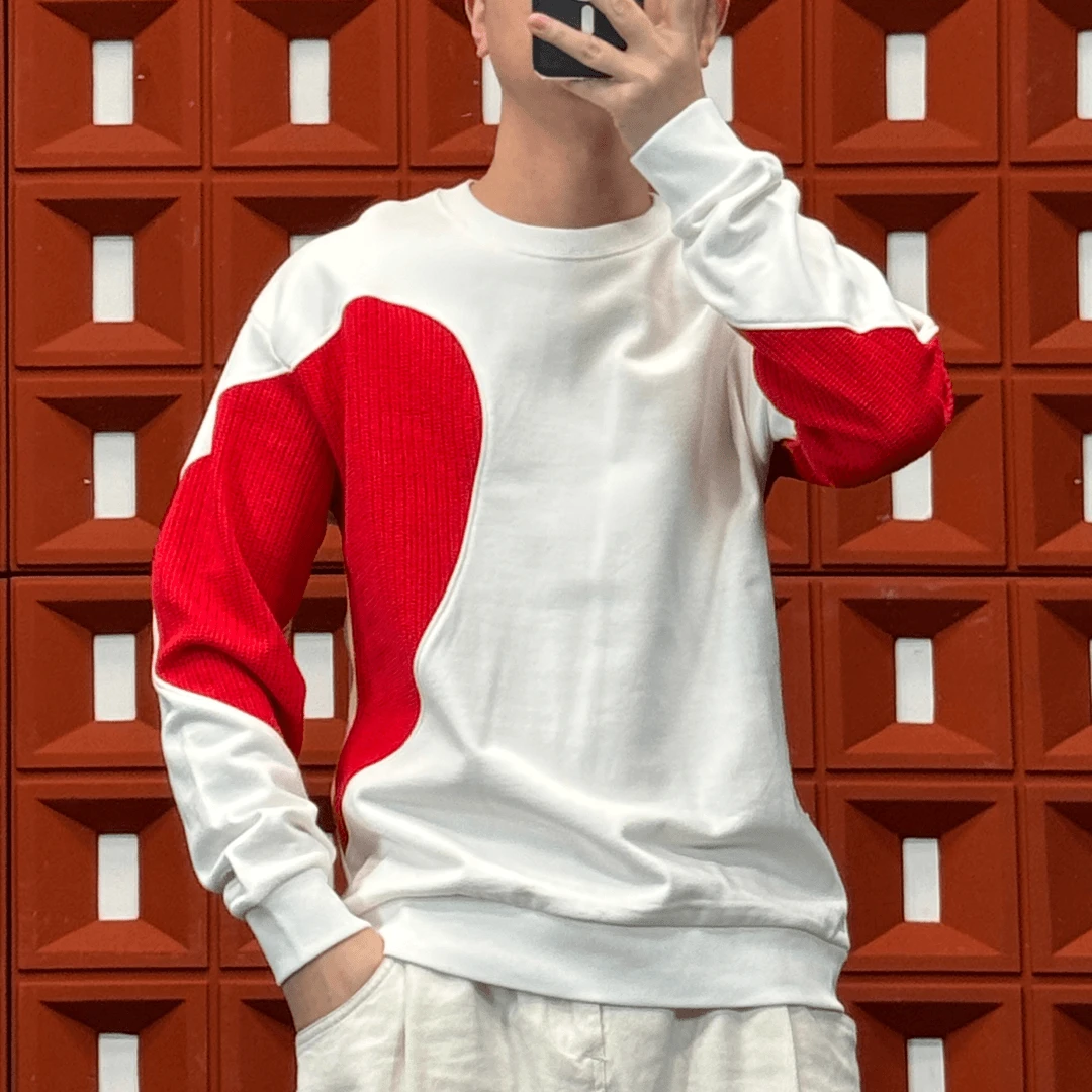 2024HKNB日常穿搭系」秋季爱心拼接圆领休闲宽松情侣男士套头卫衣