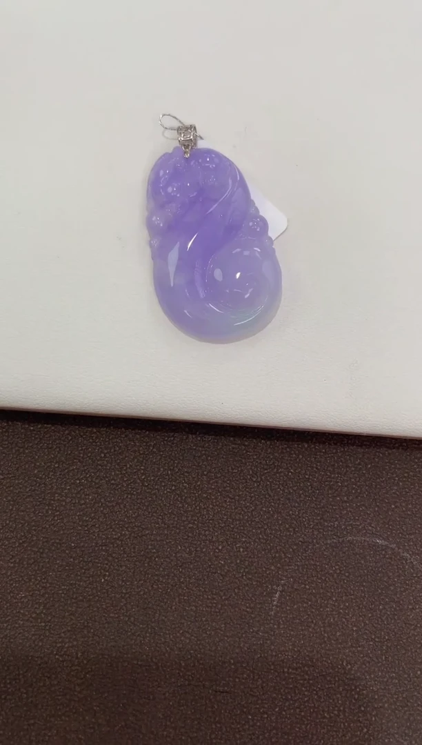 翡翠18K金镶嵌颈饰小****）天然缅甸a货翡翠