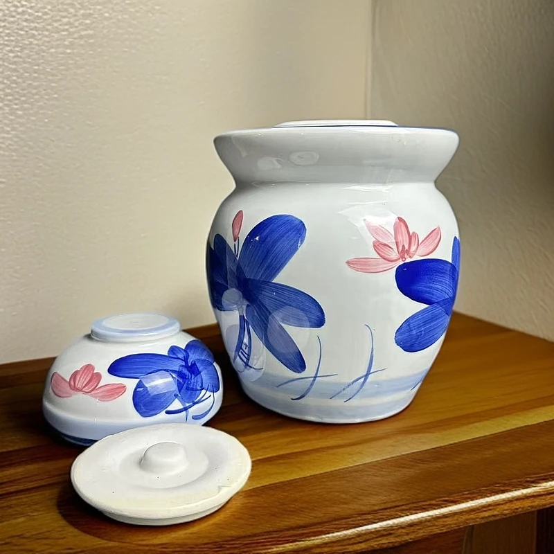 ZY-DP-A195-7斤荷花多功能储物罐高25.5厘米宽17厘米