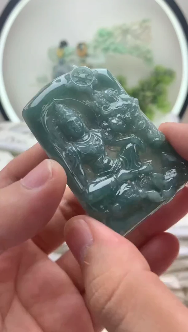 颈饰未镶嵌翡翠文殊