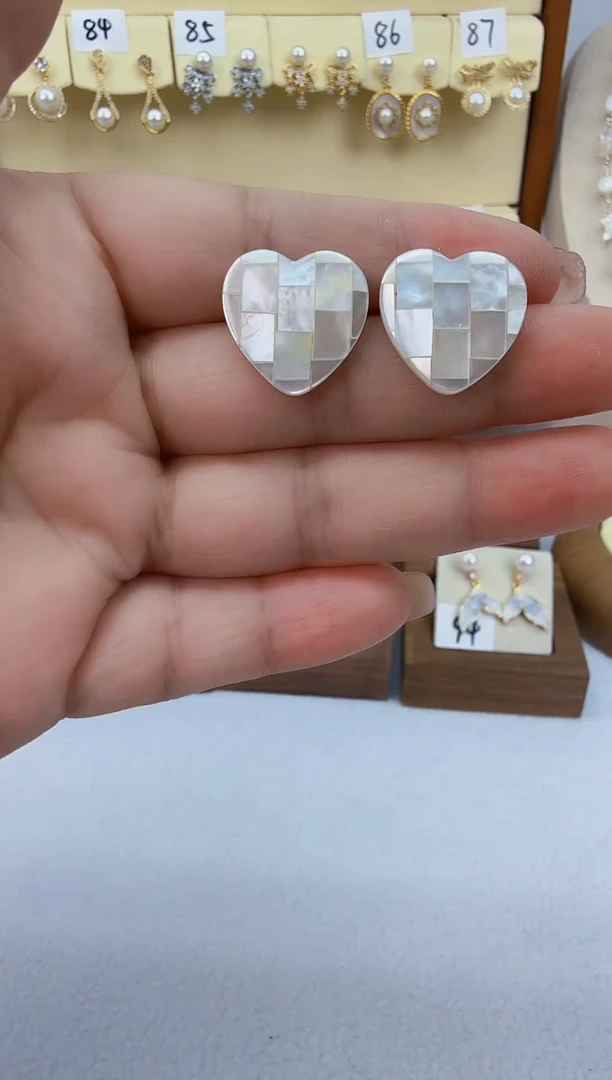 未镶嵌耳饰淡水珍珠白