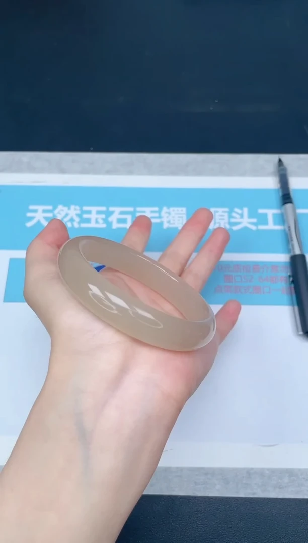 未镶嵌手镯石英质玉50/6263