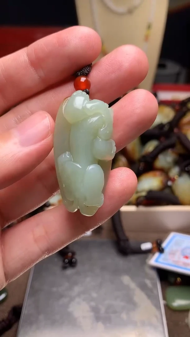 颈饰未镶嵌和田玉新疆料青海料清水和田玉吊坠