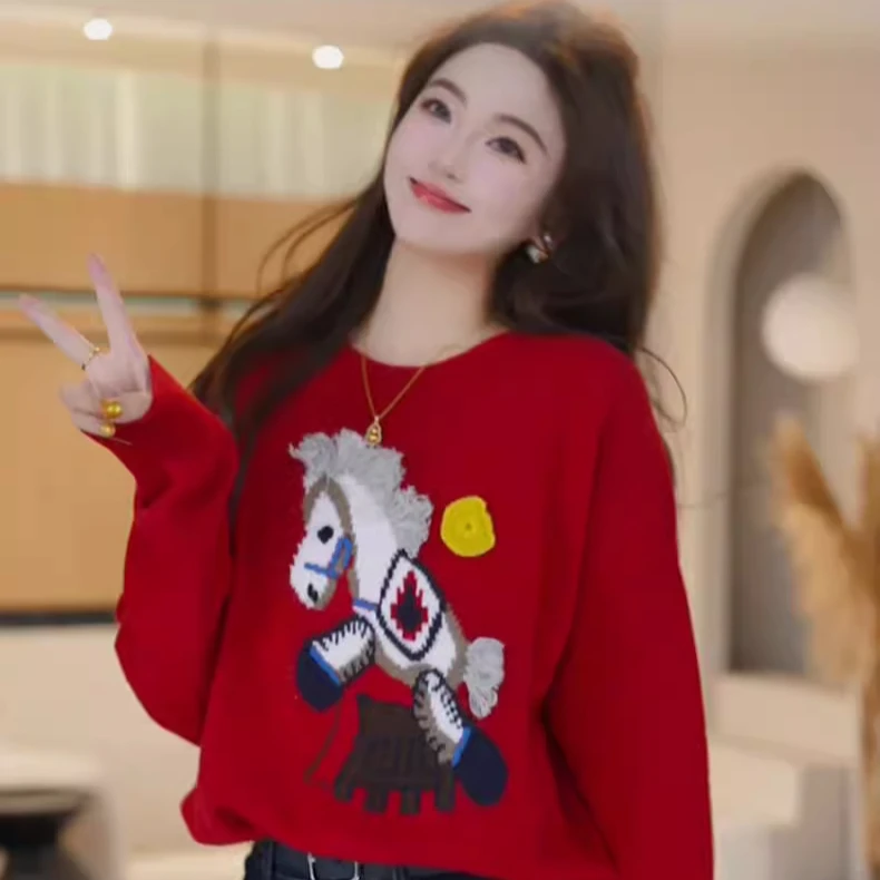 时尚流行洋气毛衣女秋冬季新款流光卡通小马刺绣女宽松百搭上衣女