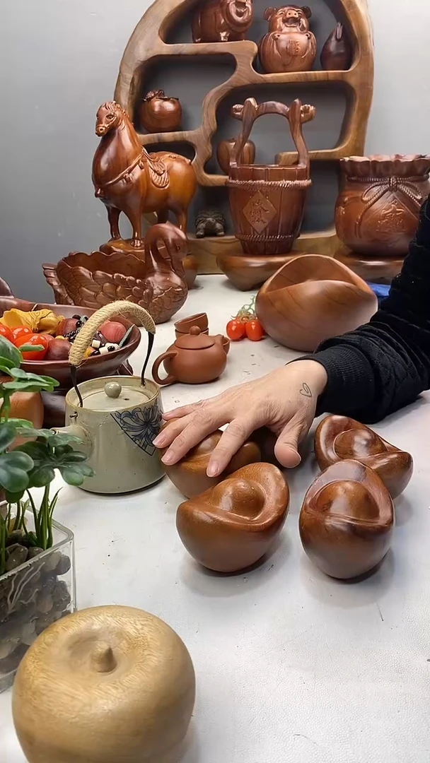 香樟木A6微瑕小元宝摆件2个/组/尺寸10*6