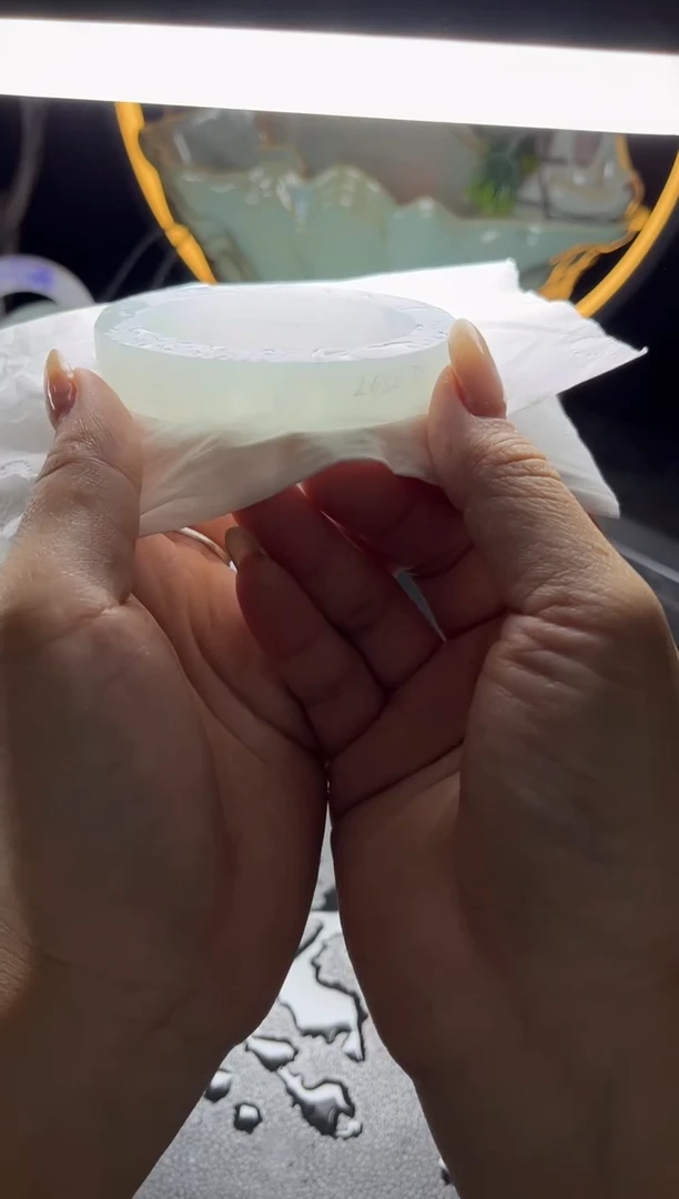 未镶嵌贵妃定制翡翠贵妃