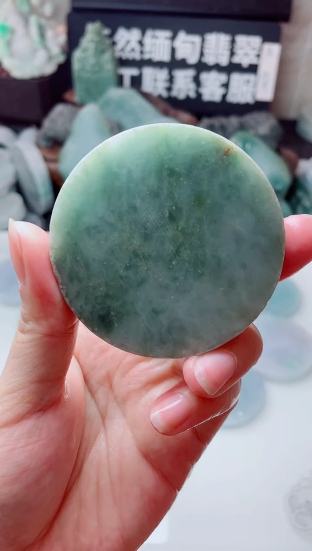 翡翠未镶嵌颈饰2130......