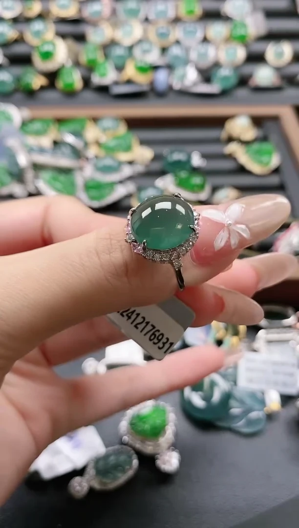 【闪购商品】翡翠戒指银S925镶嵌515111