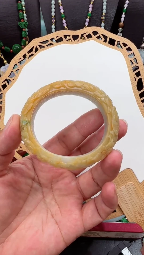 未镶嵌定制翡翠豆*冰手镯52