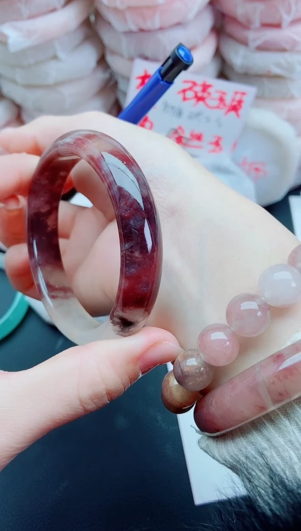 【闪购商品】石英质玉手镯未镶嵌147-59-61