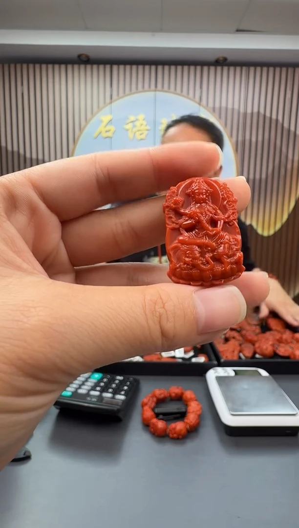 未镶嵌雕刻南红玛瑙094ZB0912产品一个