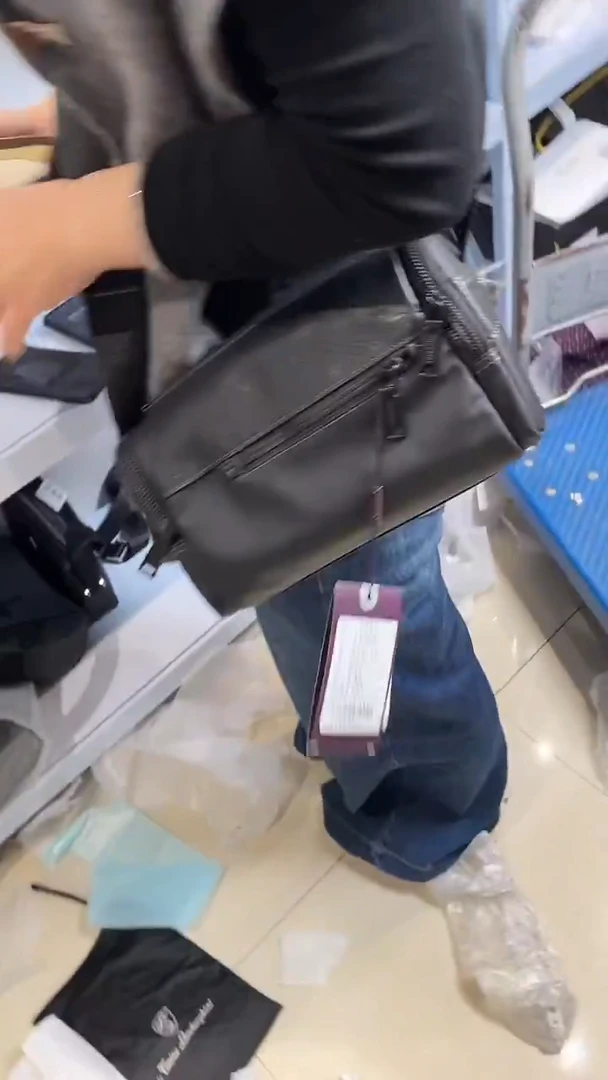 头层牛皮407品牌男包清货中（不要卡单，理性消费）