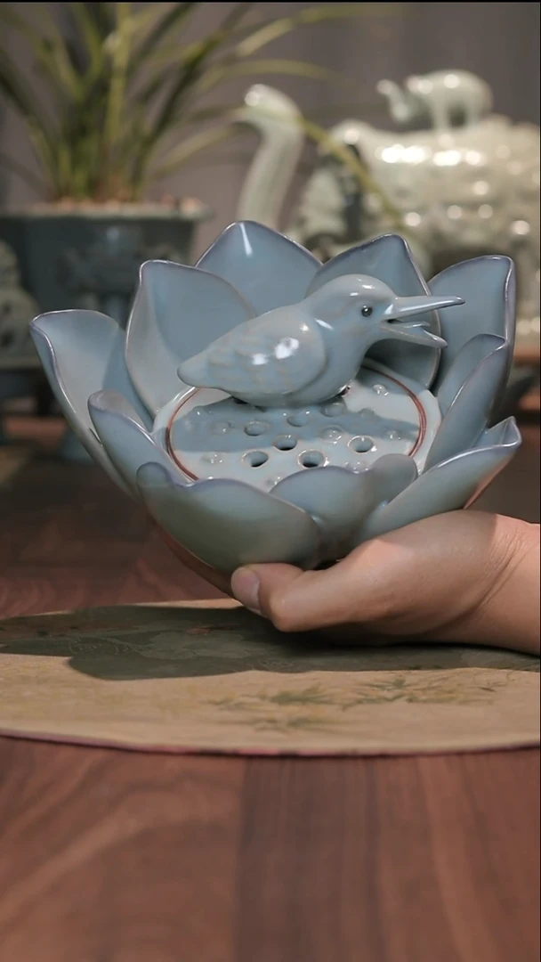 炉翠鸟荷炉（匠壹闲集当代汝官窑）