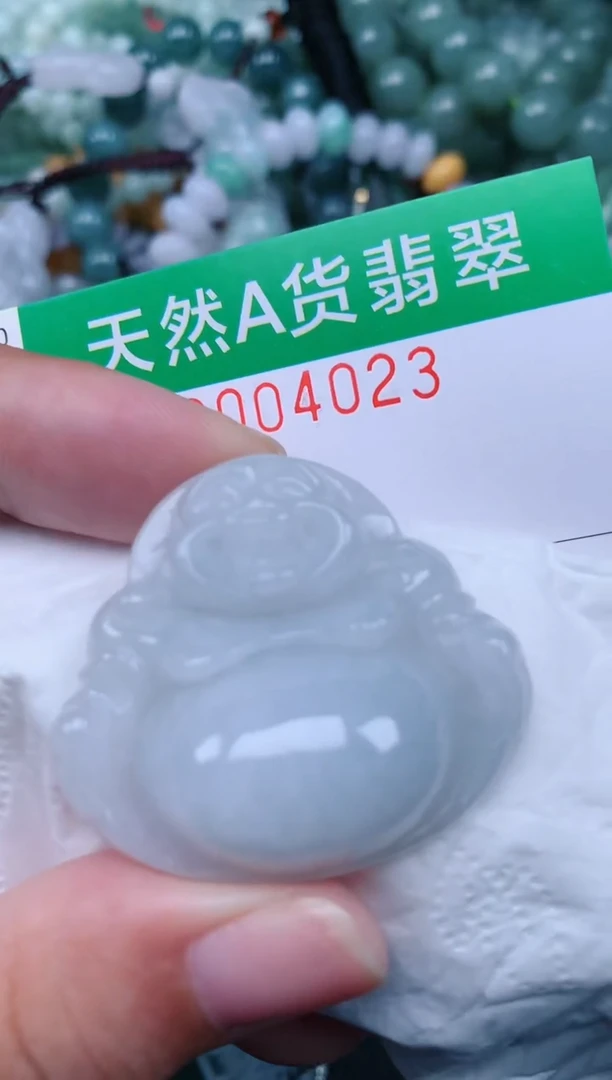 翡翠未镶嵌颈饰.0004023