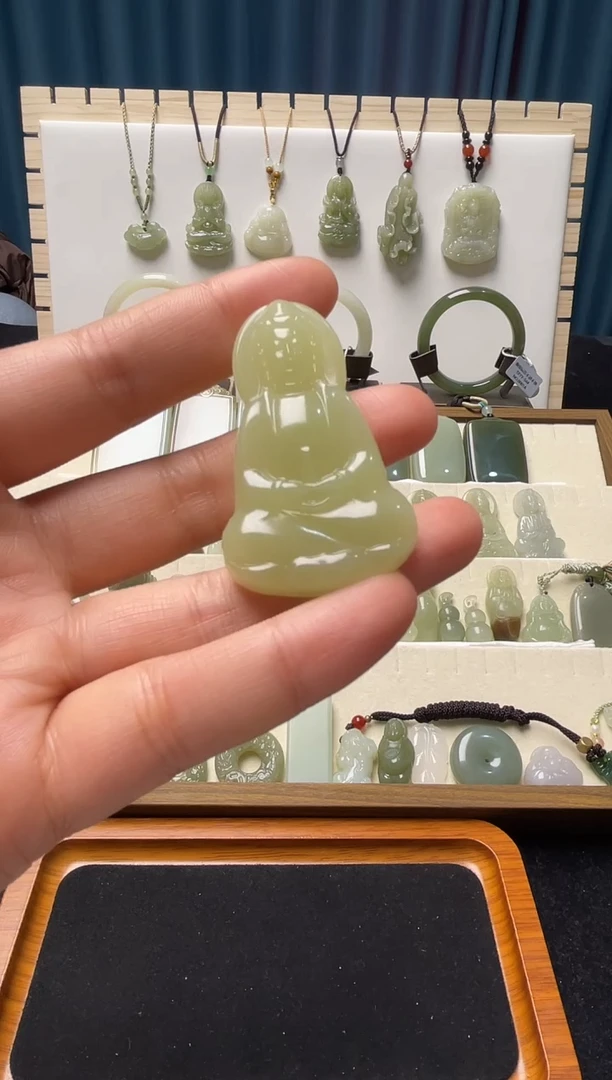 颈饰未镶嵌和田玉福利款