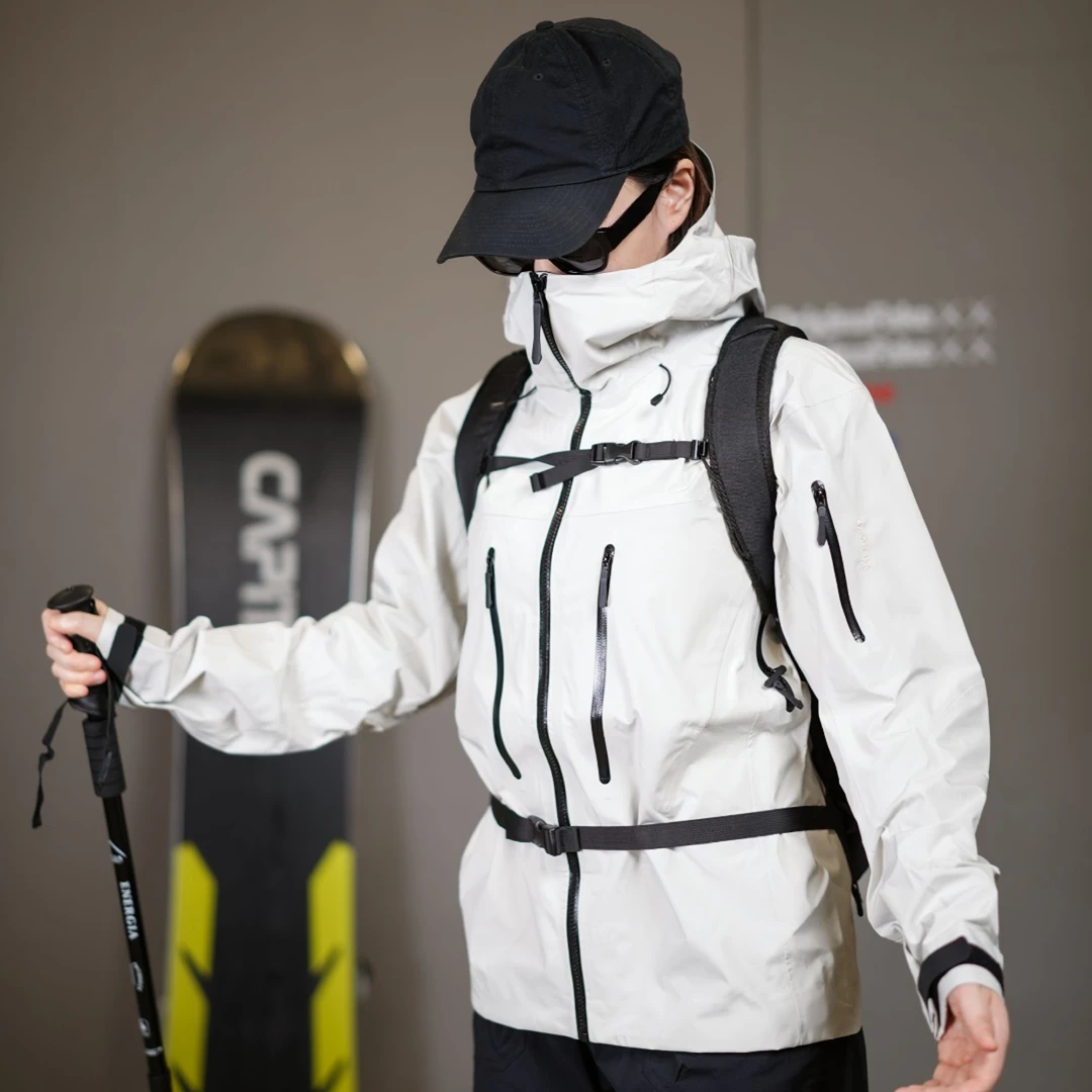 CHOFREE【经典款-户外必入】SV6硬壳全压胶冲锋衣防水防风SV666