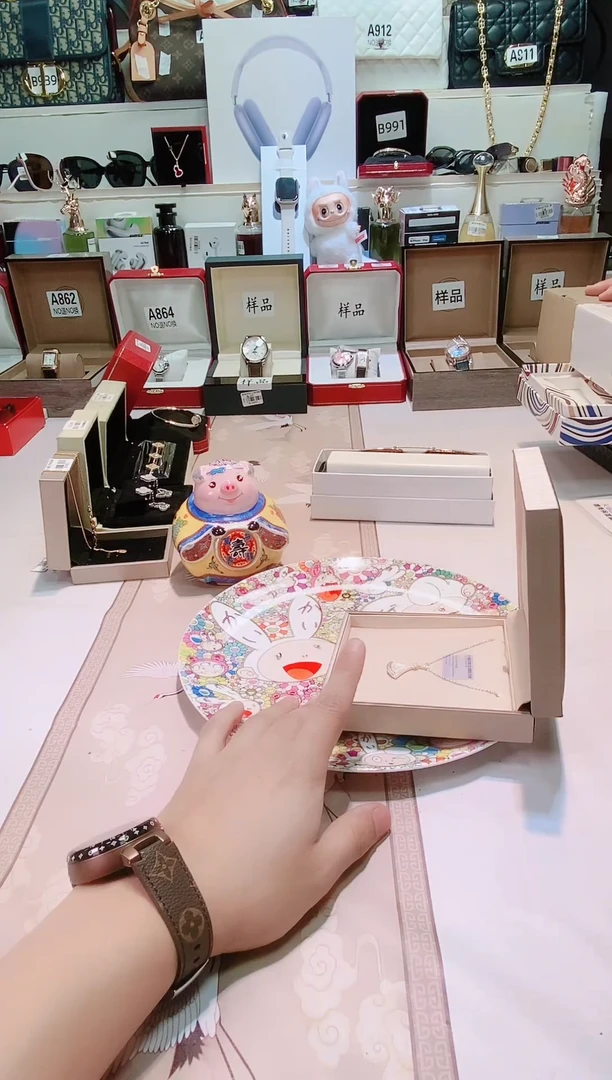 瓷片瓷器 库房到期 全部地板价@@1