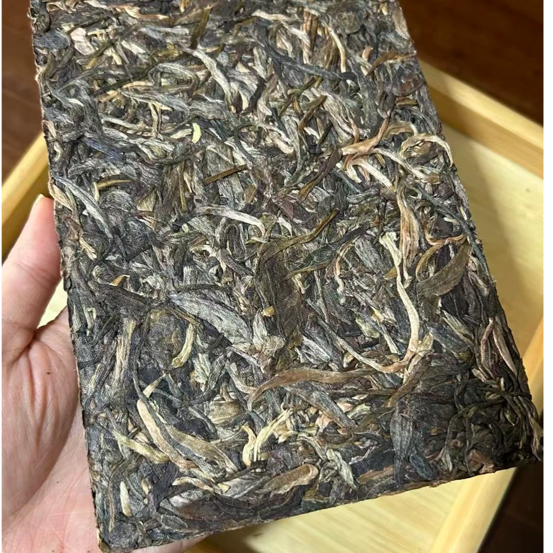 【生砖通用链接】普洱生茶（随机发货）200克/生