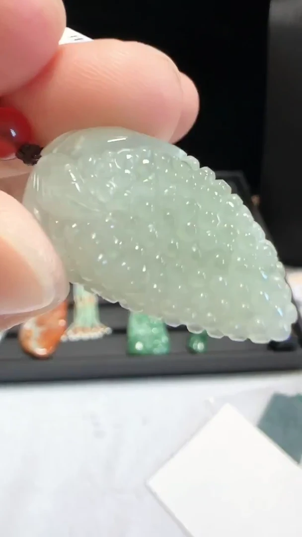 翡翠把件未镶嵌缅甸翡翠