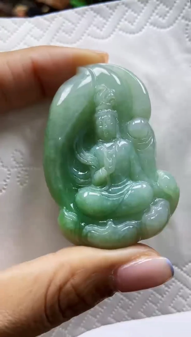 颈饰未镶嵌翡翠翡翠A货