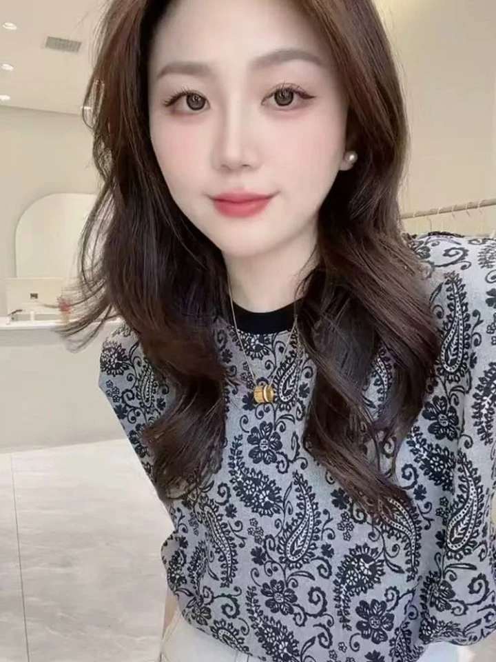 hxx腰果花短袖T恤夏季宽松显瘦百搭圆领