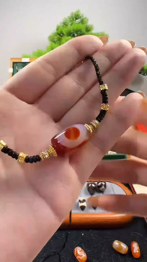 玛瑙/玉髓（覆膜）颈饰合金25（微瑕随机发货）