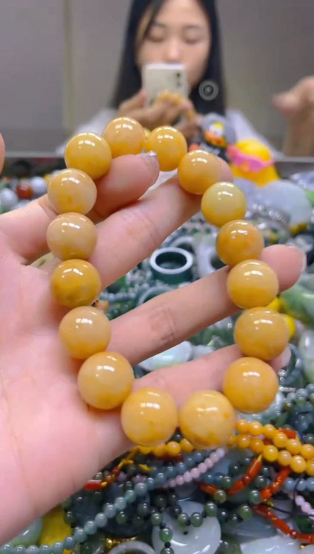 翡翠未镶嵌颈饰13MM/N/翡翠A货，一件也是批发价