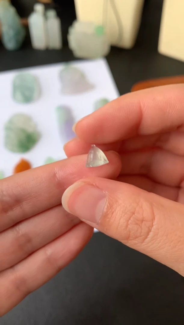 【闪购商品】定制翡翠未镶嵌翡翠