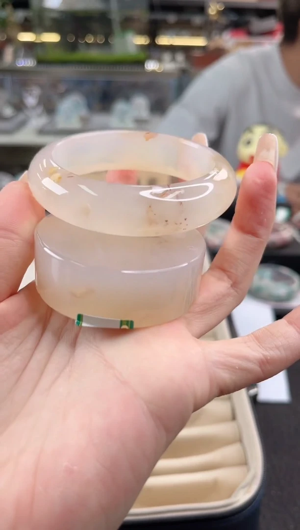 未镶嵌手镯石英质玉54圈口（赠品镯心）6749555