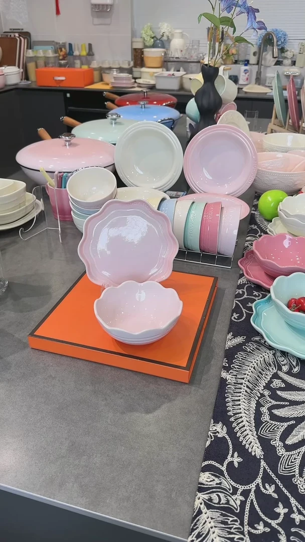 【闪购商品】瓷炻彩花边碗14cm-樱花粉