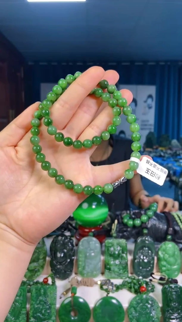 和田玉未镶嵌挂件1