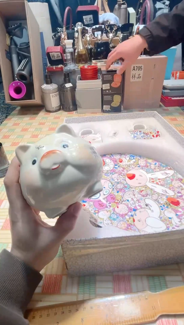 瓷片瓷器 库房到期 全部地板价@@1