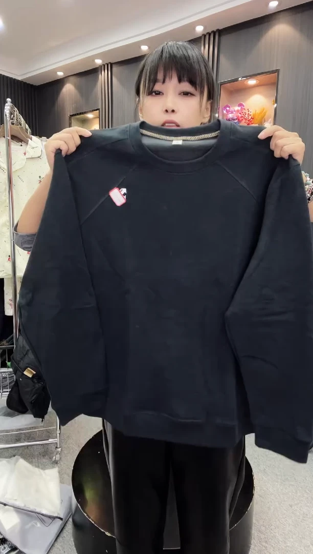 8101男卫衣-----深灰5Xl