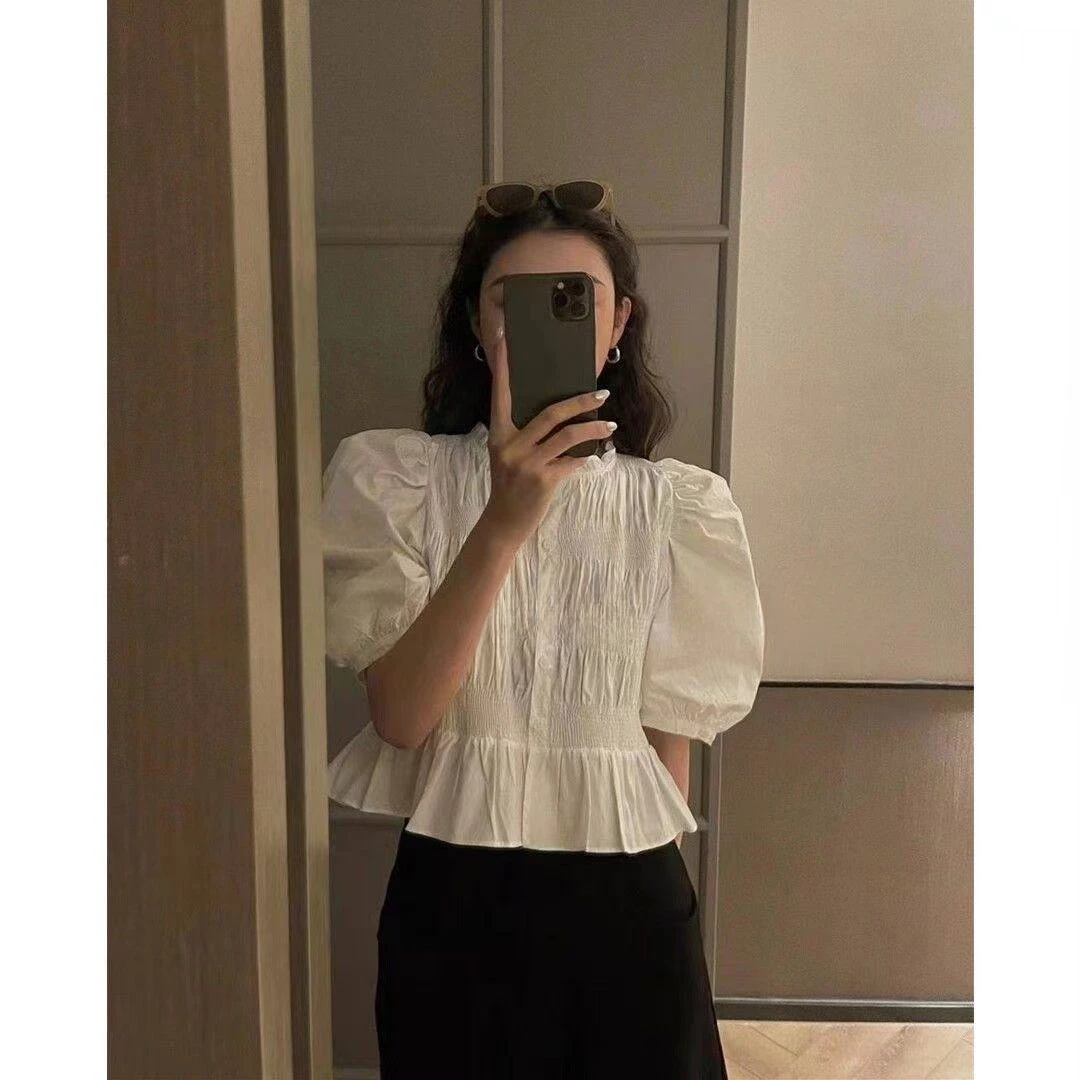 88130夏季褶皱薄款纯色短袖白色连衣裙小众泡泡袖短款衬衫木耳