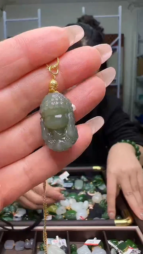 颈饰18K金镶嵌和田玉（多样性发货.发其一）11.19.96