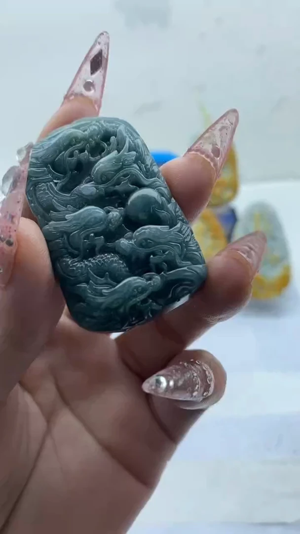 【闪购商品】翡翠颈饰未镶嵌挂件