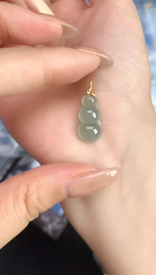 颈饰18K金镶嵌翡翠25111804