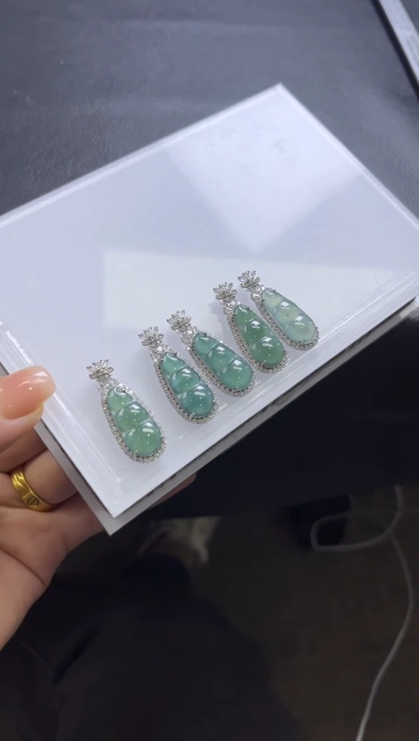 【闪购商品】翡翠颈饰银S925镶嵌Z157 多样性发一件/配绳子